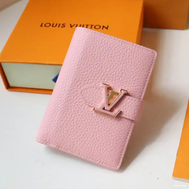 Fashionrepsfam ru 2308DJ0004 LV Bag 0823